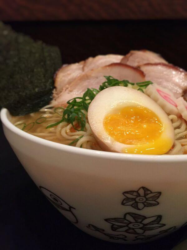 2) Traditional Ramen Soup Served in Vintage Charm Bowls Inspired by Pyrex: